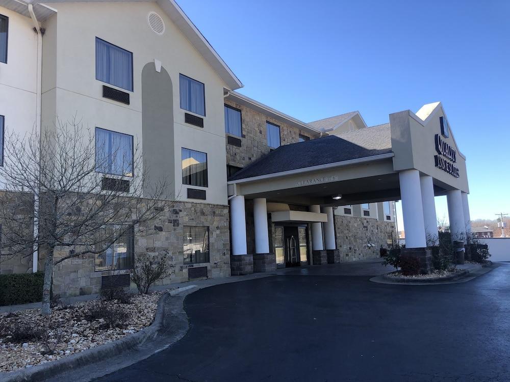 Quality Inn & Suites Malvern Экстерьер фото